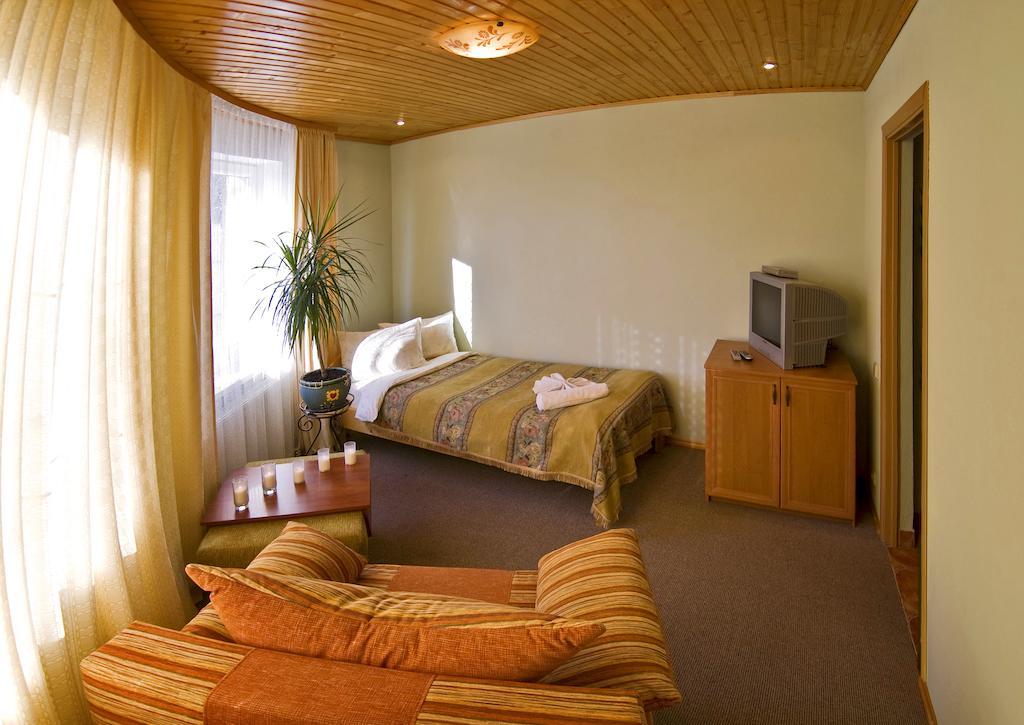 Oberig Hotel Morshyn Ruang foto