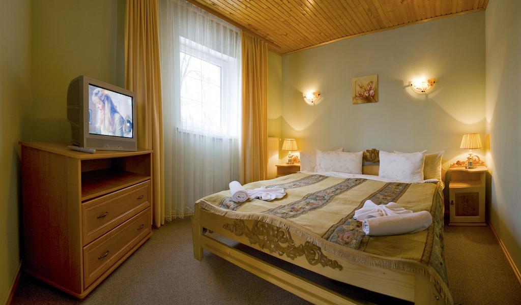 Oberig Hotel Morshyn Ruang foto