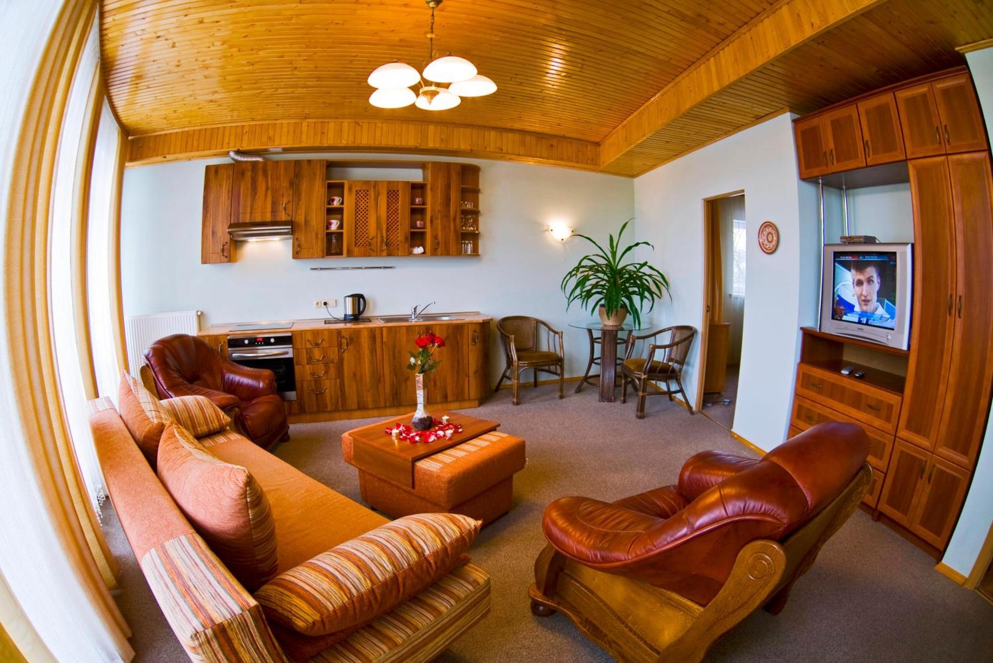 Oberig Hotel Morshyn Bagian luar foto